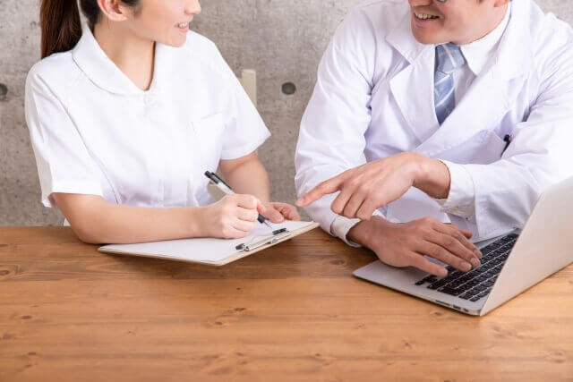 【2025年最新版】医師の開業で使える補助金・助成金一覧｜申請条件と注意点5