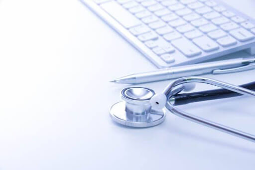 開業よりローリスク？「雇われ院長」という第三のキャリアパスとは