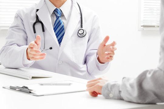 医師の確定申告ガイド｜バイト・フリーランスのやり方、経費の範囲、必要書類を解説