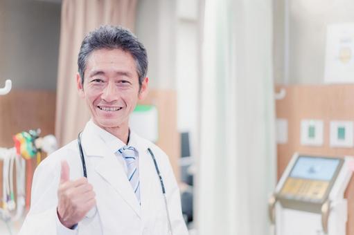 病院の院長になるには？登竜門「副院長」の役割・年収・キャリアパスを徹底解説