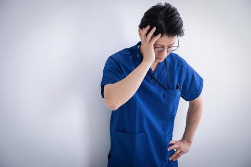 「こんなはずでは…」医師が開業を後悔する瞬間と経営者として必要なスキル