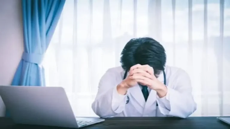 開業医はやめとけ？失敗事例や患者来ないなどのやばいリスクと対策