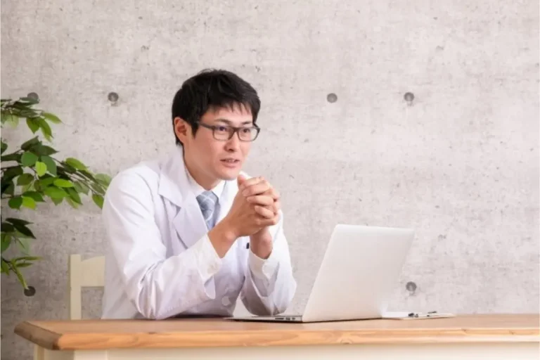 開業医になるには？必要な資格・開業資金・準備ステップを徹底解説